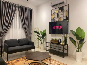 Reylin Alanis Suite // Free Wifi & Netflix // Airport Shuttle Service